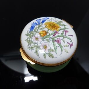 Crummles English Enamels Floral Theme Trinket Box VINTAGE
